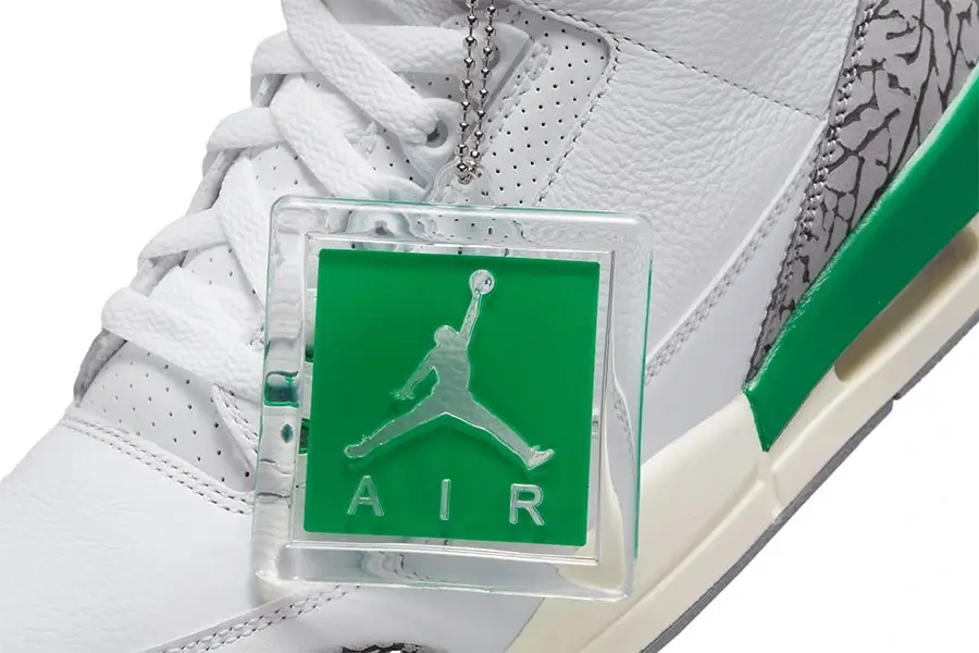 Air Jordan 3 Lucky Green