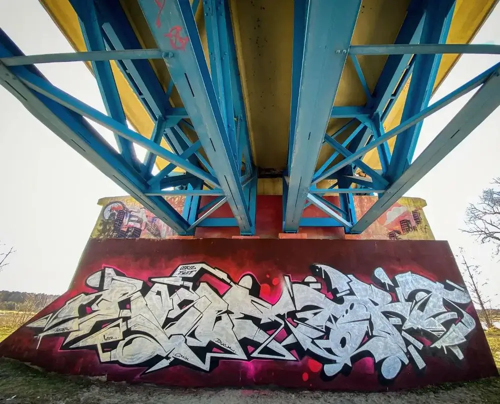 Rosbe Cold East Crew