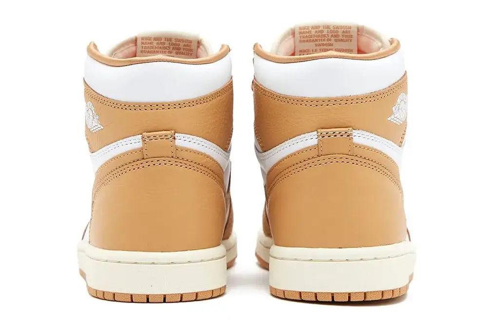 Handbag-Inspired Air Jordan 1 High OG Praline | Hot Razzberry Handbag-Inspired Air Jordan 1 High OG Praline