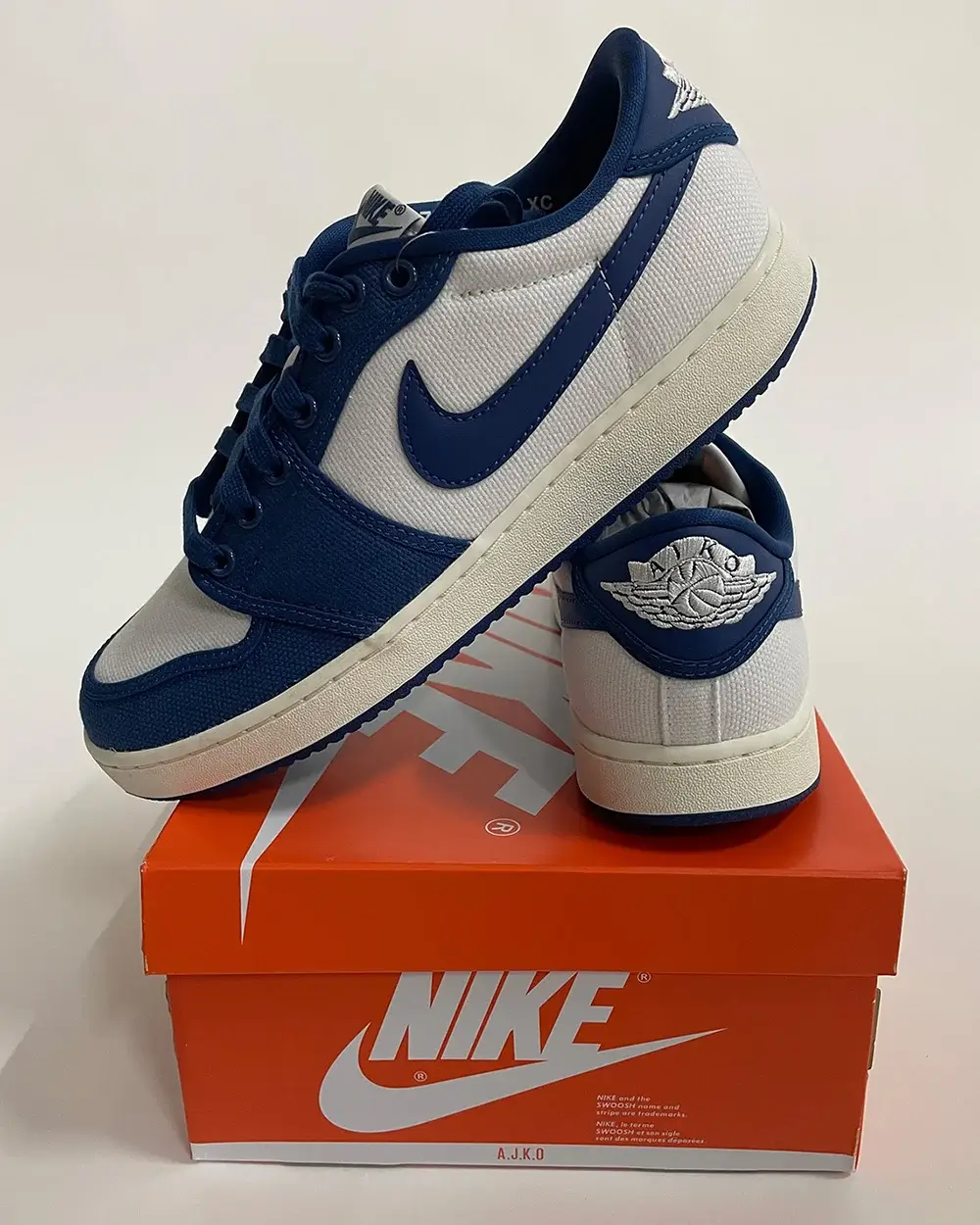 Air Jordan 1 KO Low Kentucky First Look