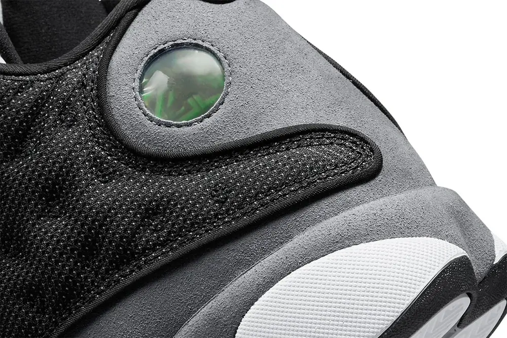 Air Jordan 13 Black Flint Official Images