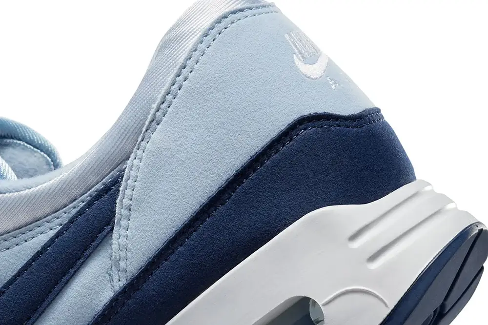 Nike Air Max 1 '86 Light Armory Blue | Hot Razzberry Nike Air Max 1 '86 Light Armory Blue