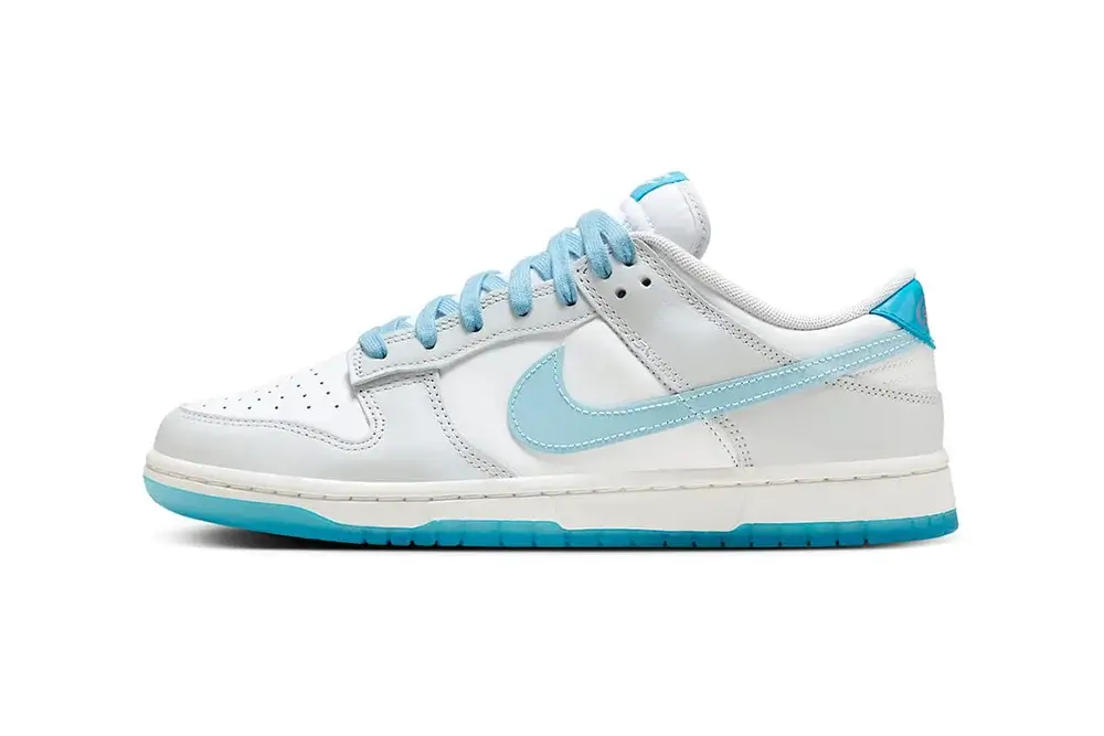 Nike Dunk Low 520 With Dual-Tone Swooshes