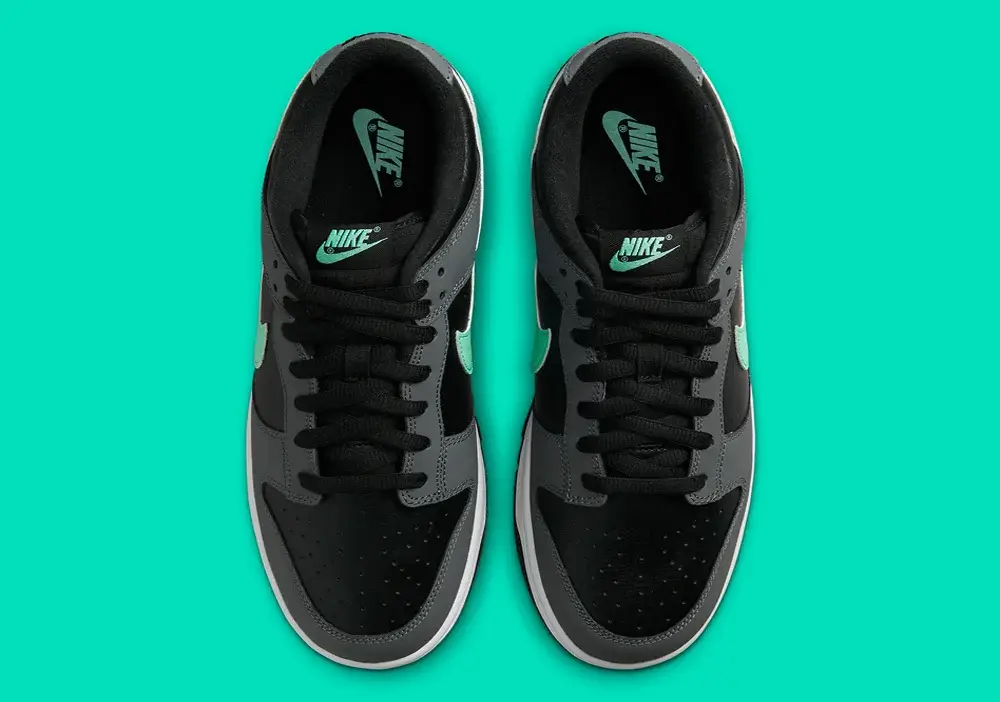 Nike Dunk Low Green Glow