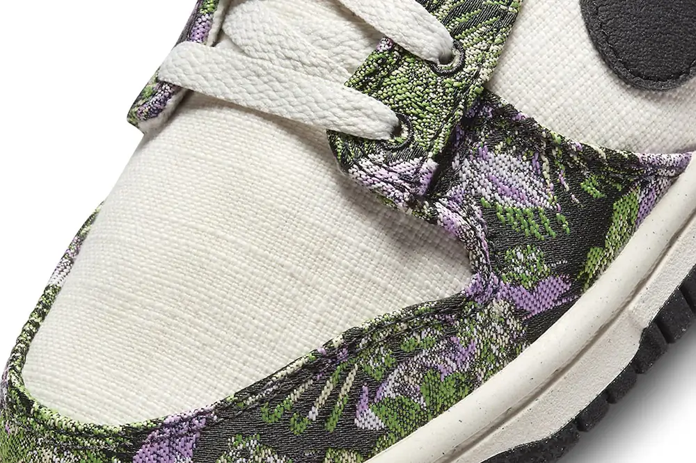 Nike Dunk Low Next Nature "Floral Tapestry" Debut | Hot Razzberry Nike Dunk Low Next Nature "Floral Tapestry" Debut