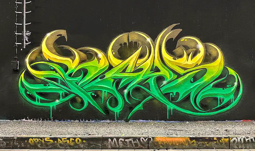 Rays | Hot Razzberry Rays