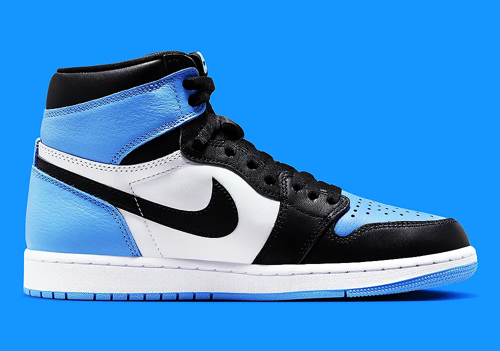 Air Jordan 1 Retro High OG UNC Toe Official Images