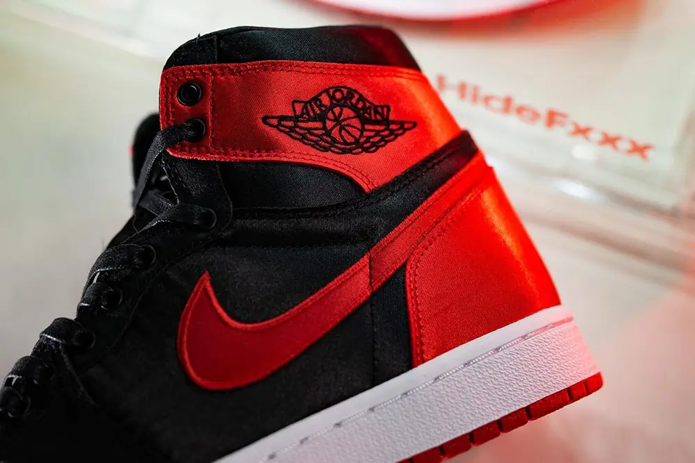 First Look The At Air Jordan 1 Satin Bred