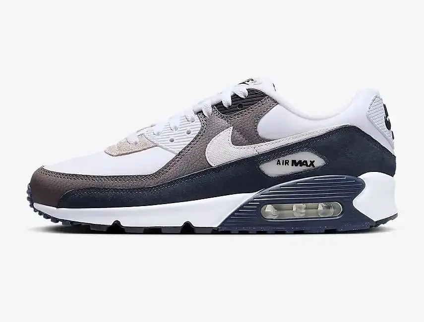 Five Of The Best Air Max 90 Colorways | Hot Razzberry Five Of The Best Air Max 90 Colorways