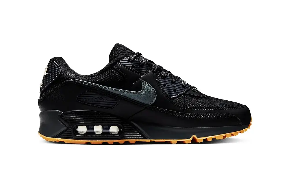 Nike Releases Reflective Air Max 90 "Black Gum" | Hot Razzberry Nike Releases Reflective Air Max 90 "Black Gum"