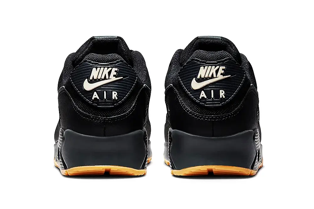 Nike Releases Reflective Air Max 90 "Black Gum" | Hot Razzberry Nike Releases Reflective Air Max 90 "Black Gum"