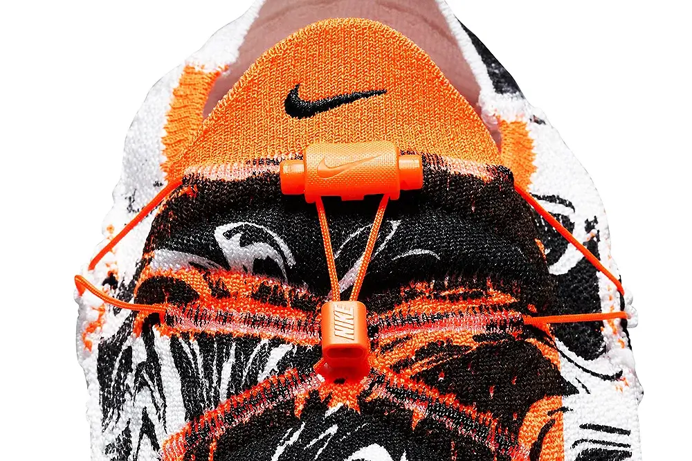 Nike ISPA Mindbody "Total Orange" | Hot Razzberry Nike ISPA Mindbody "Total Orange"