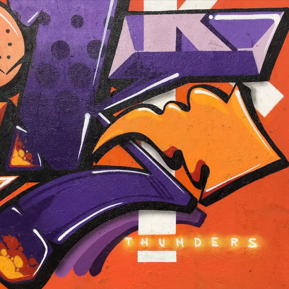 Closeups With Thunders Crew