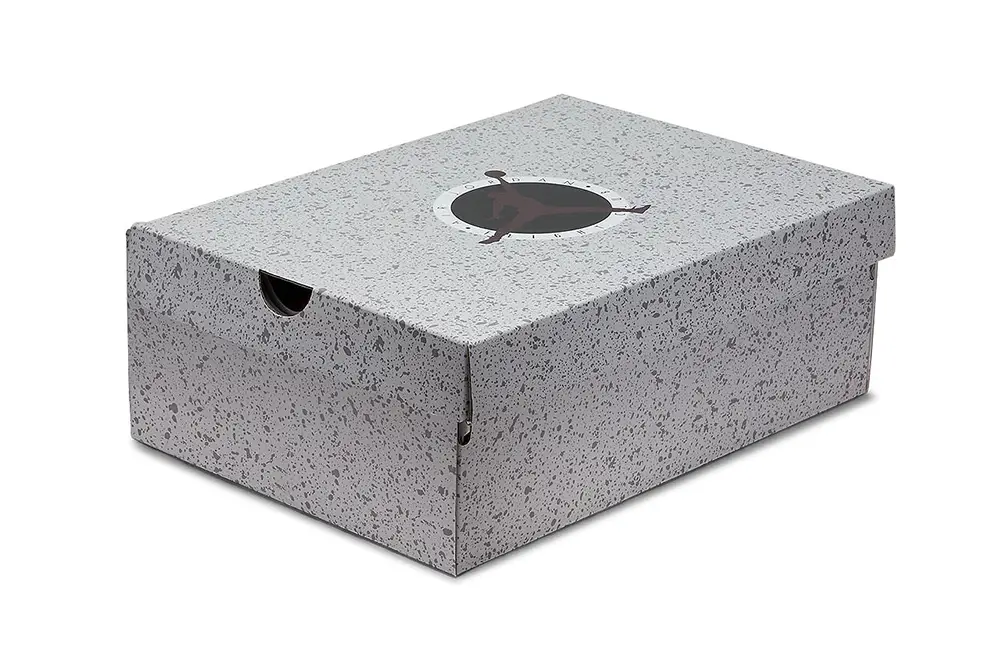 Air Jordan 5 "Burgundy" Official Images