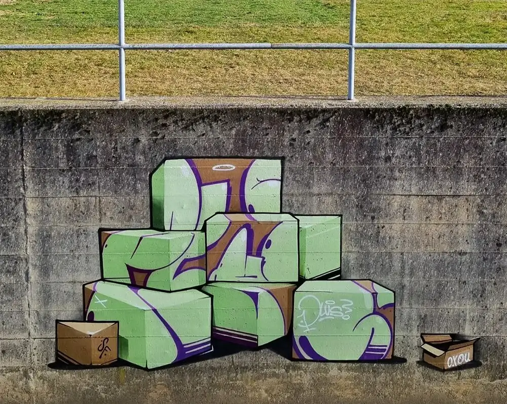 Mr. Plustik | Hot Razzberry Mr. Plustik