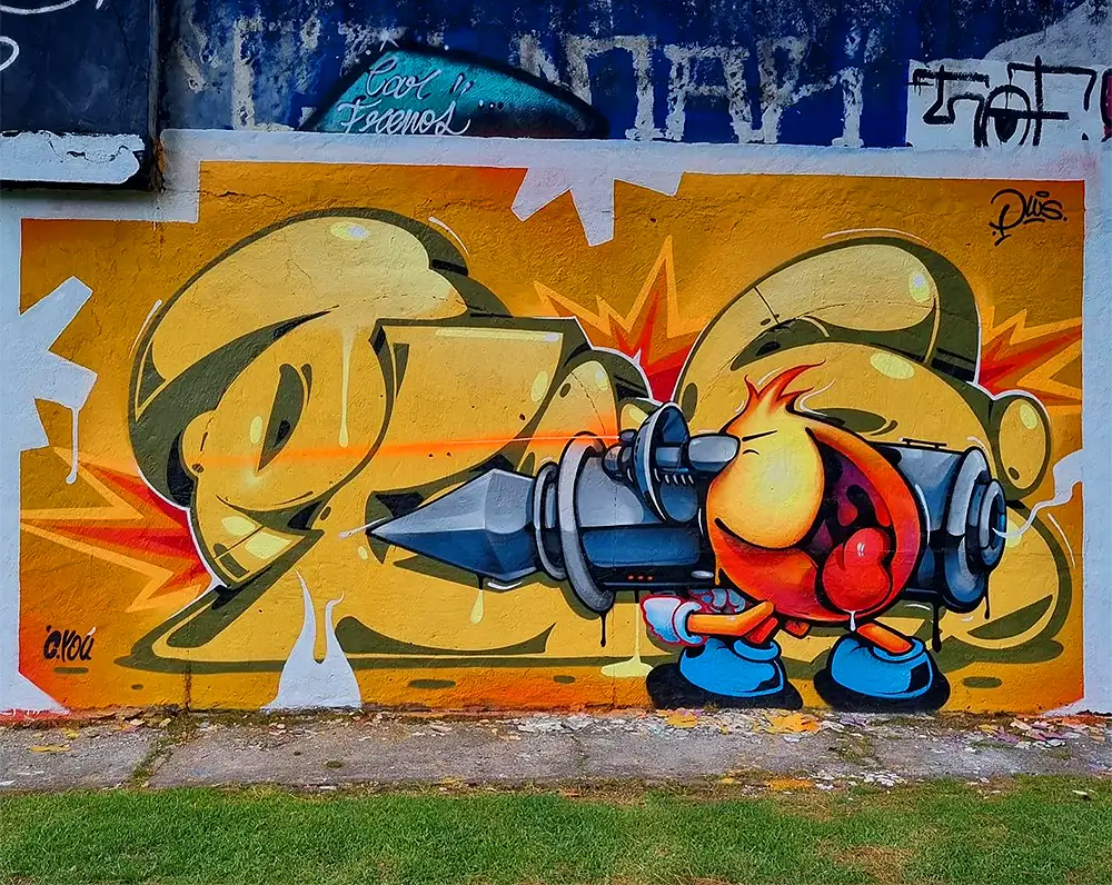 Mr. Plustik | Hot Razzberry Mr. Plustik