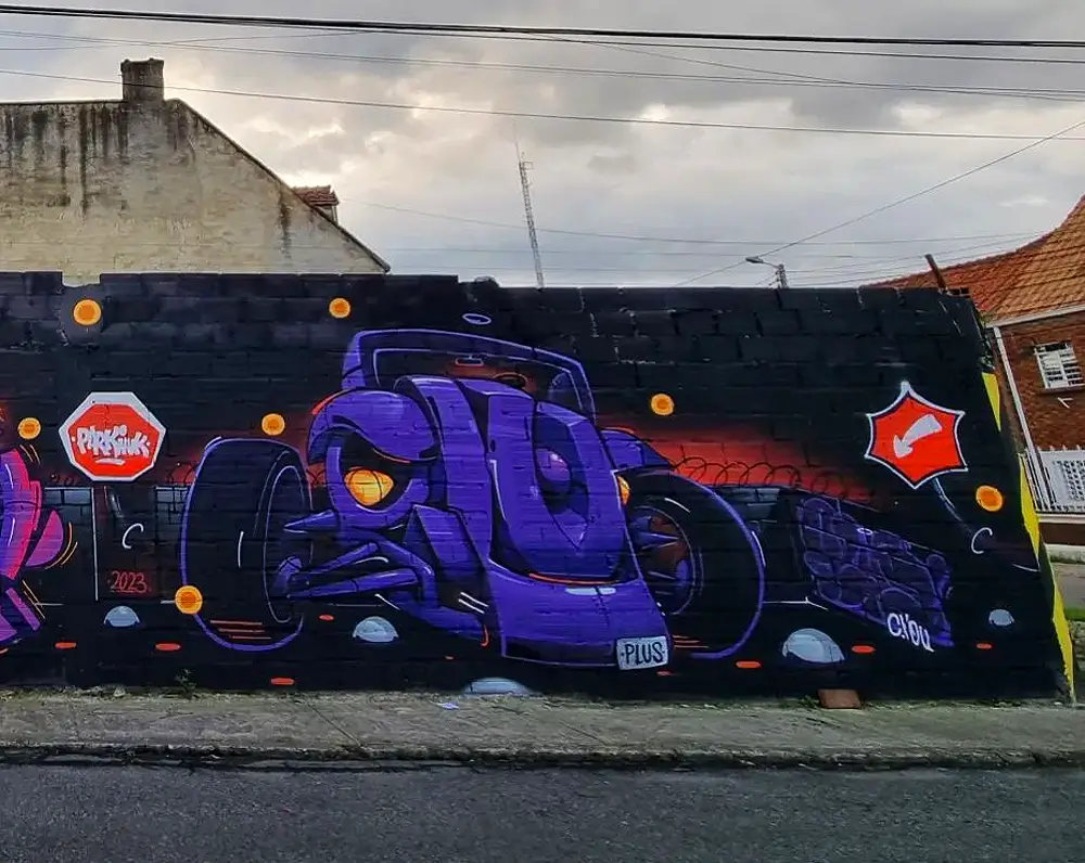 Mr. Plustik | Hot Razzberry Mr. Plustik