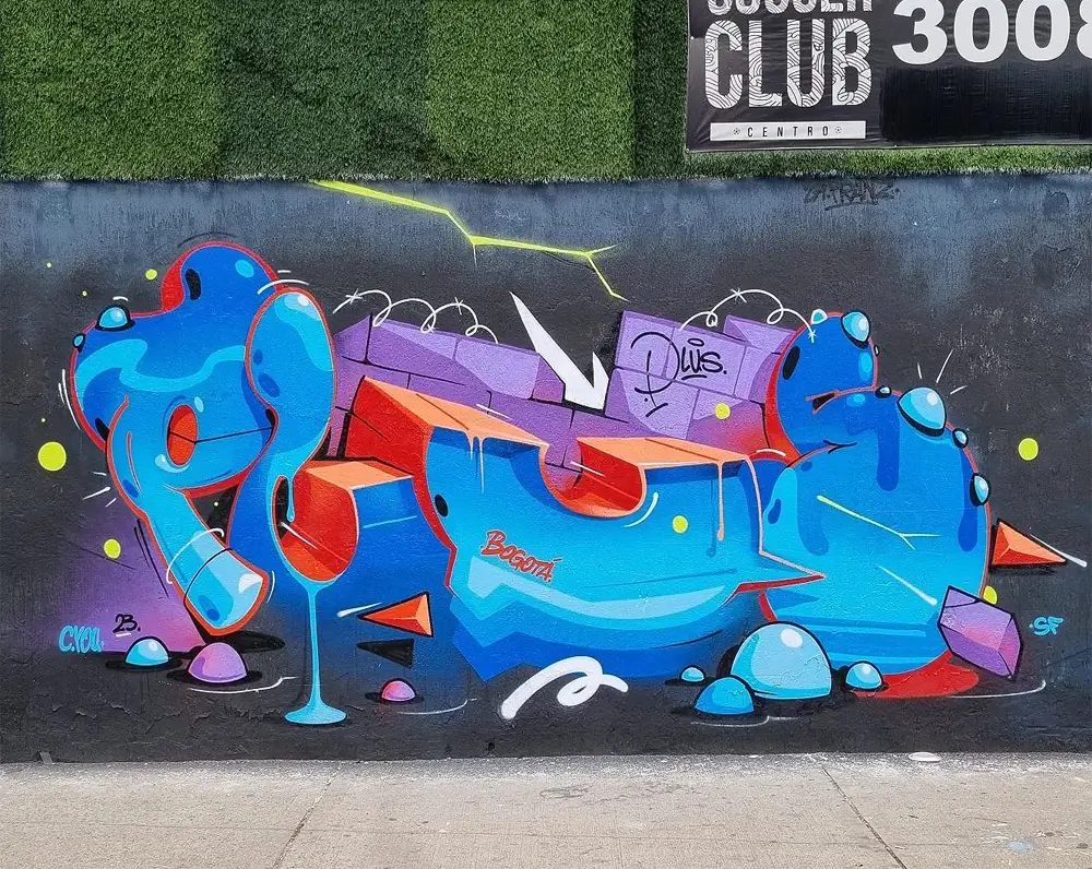 Mr. Plustik | Hot Razzberry Mr. Plustik