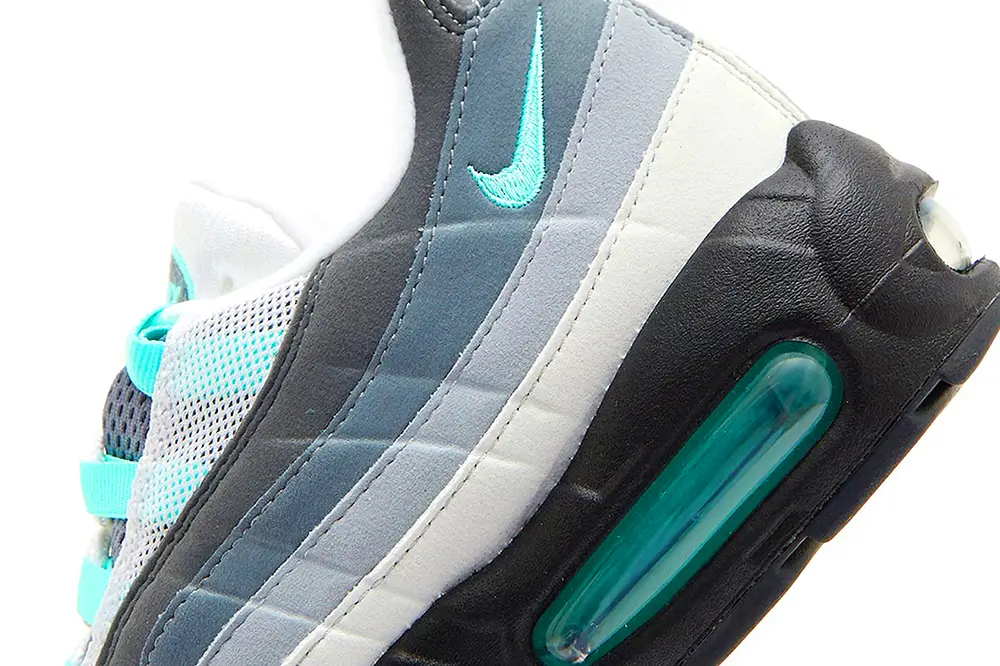Nike Air Max 95 "Hyper Turquoise"