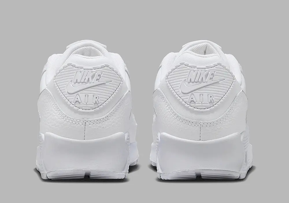 New Air Max 90 Features Metallic Silver Swooshes, Matching Accessories