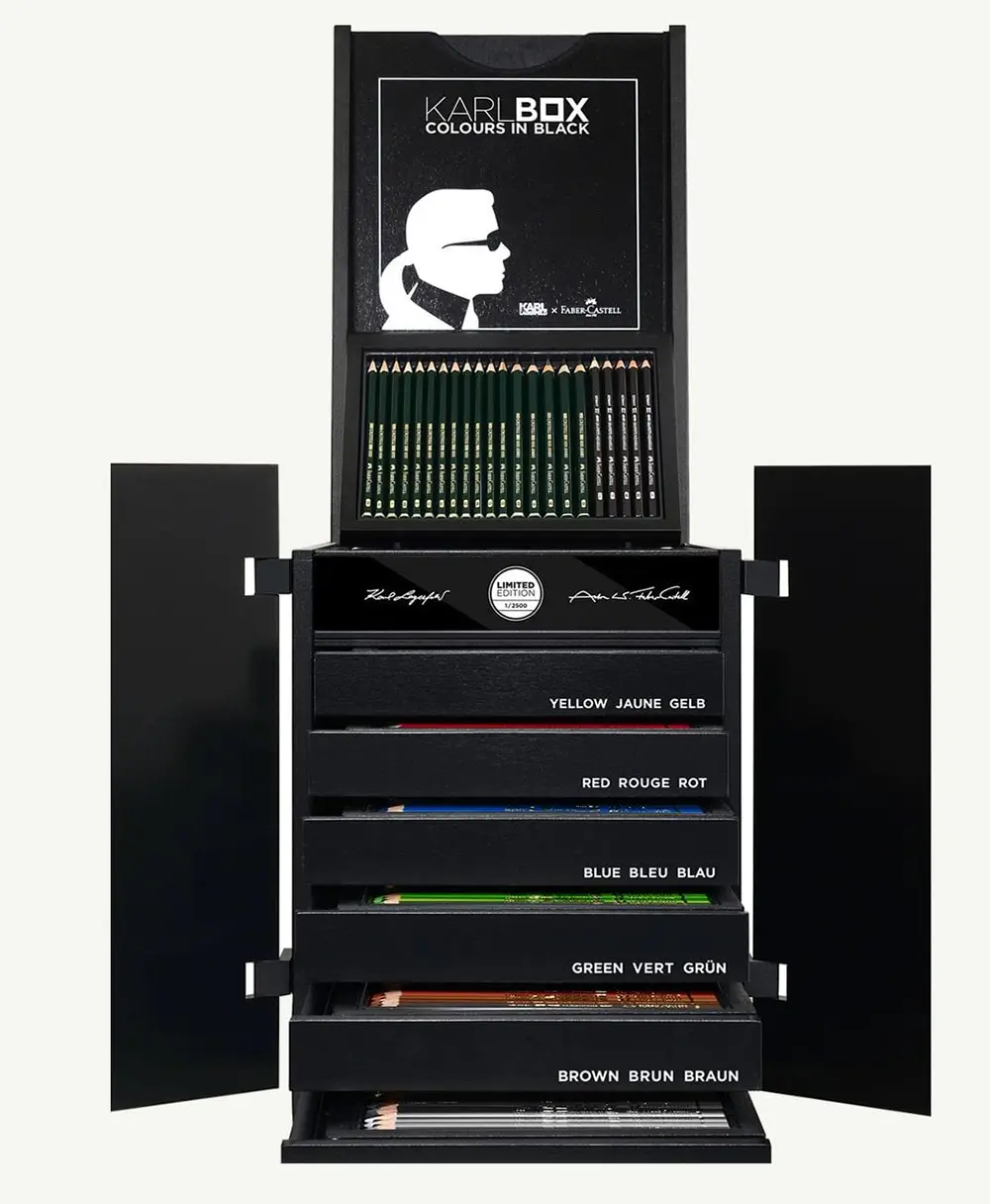 255 years of Karlset | Art & Graphic Anniversary Case