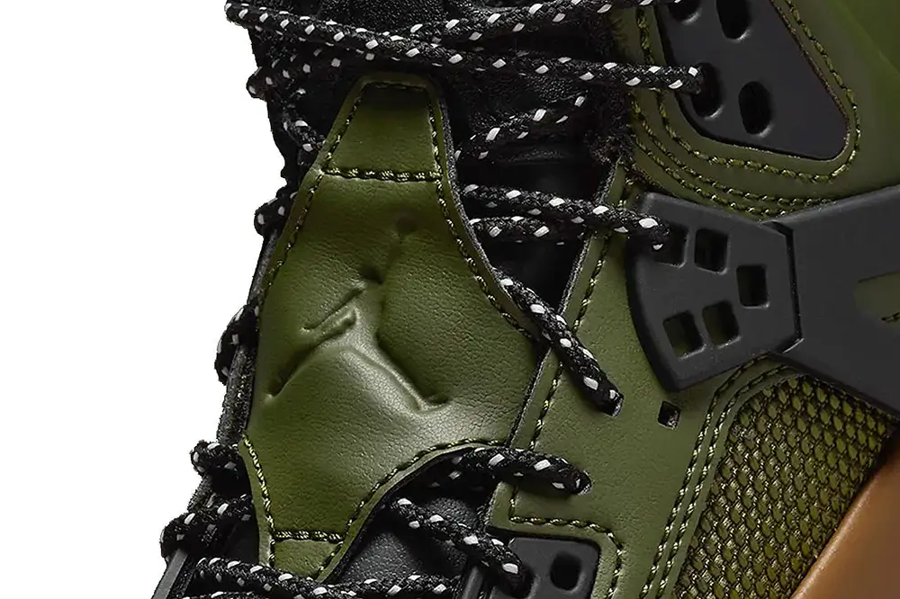 Air Jordan Spiz’ike Winterized "Duckboot" Colorway | Hot Razzberry Air Jordan Spiz’ike Winterized "Duckboot" Colorway