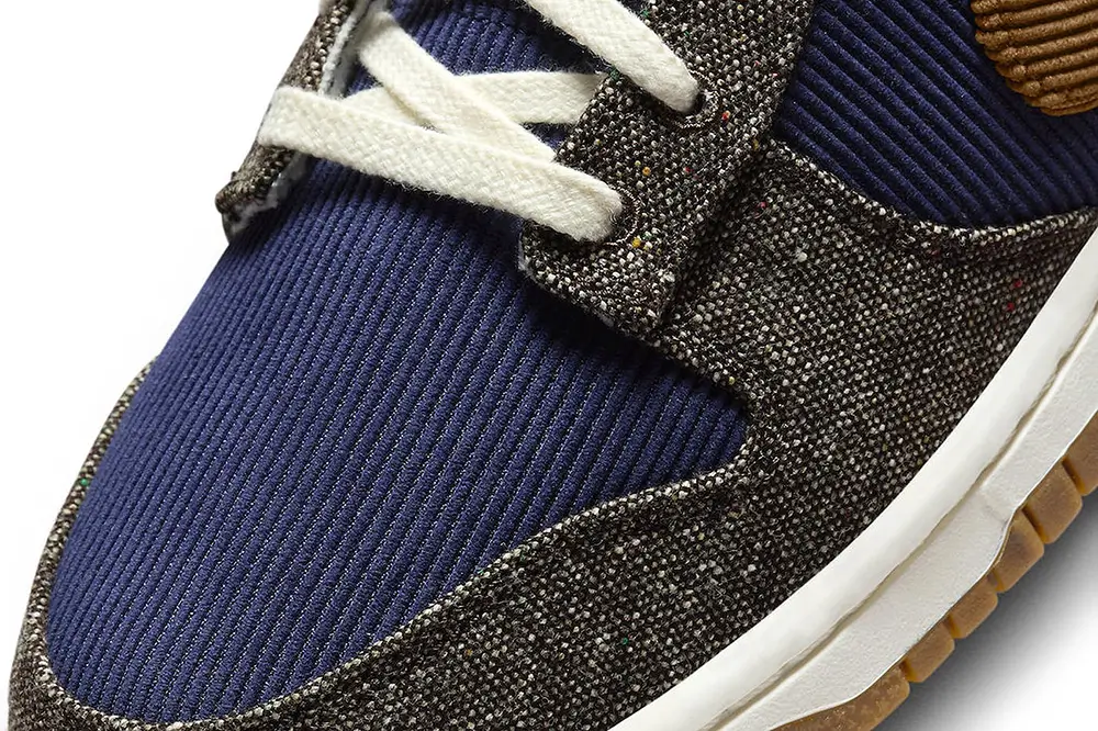 Nike Dunk Low "Midnight Navy/Ale Brown"
