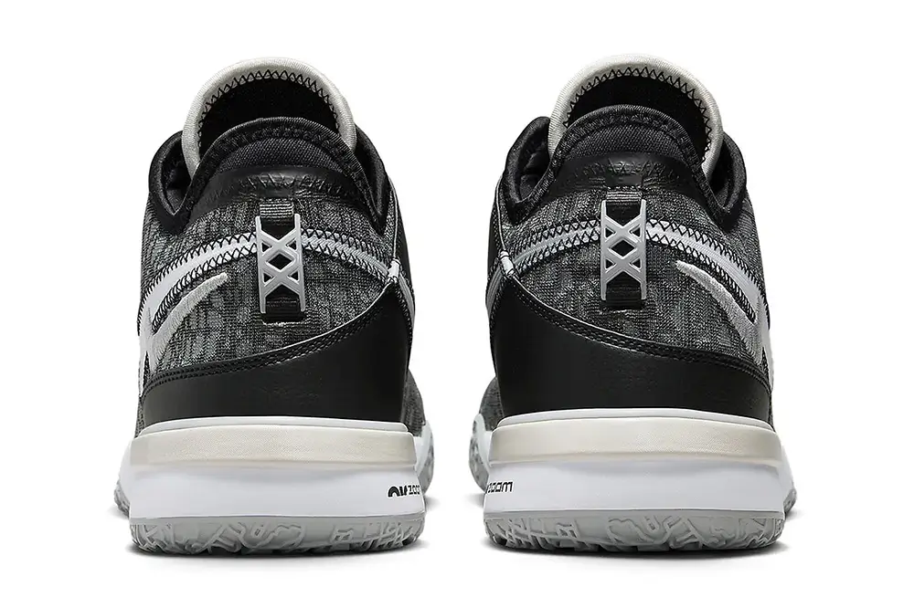 Nike Zoom LeBron NXXT Gen In Black & Grey