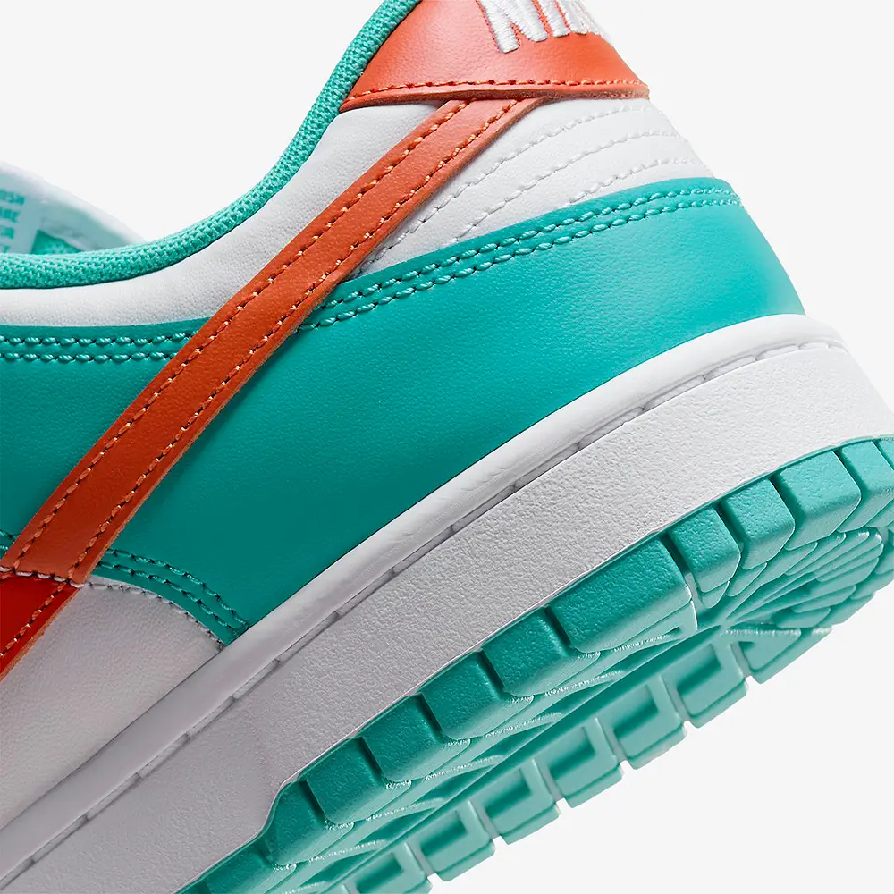 Nike Dunk Low "Miami Dolphins" | Hot Razzberry Nike Dunk Low "Miami Dolphins"
