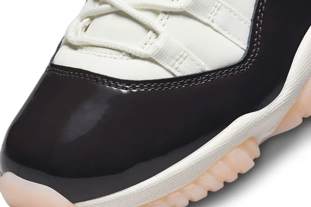 Air Jordan 11 "Neapolitan" Official Images | Hot Razzberry Air Jordan 11 "Neapolitan" Official Images