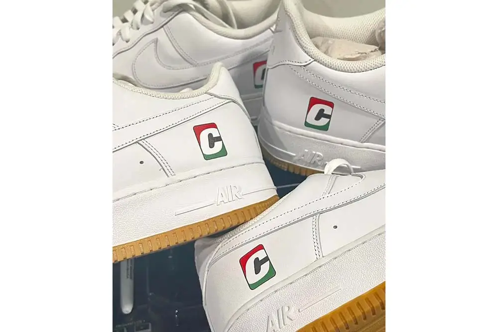 Coltrane Curtis and DJ Clark Kent Present Dave Chappelle with Custom Nike Air Force 1s