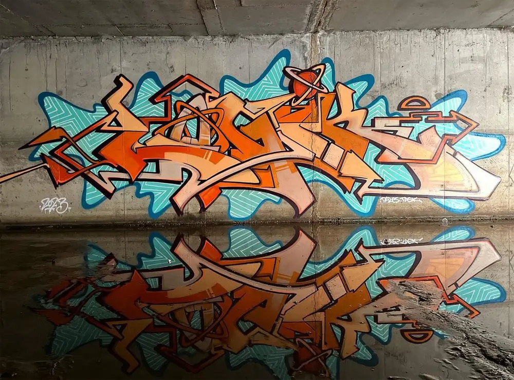 Logik | Hot Razzberry Logik