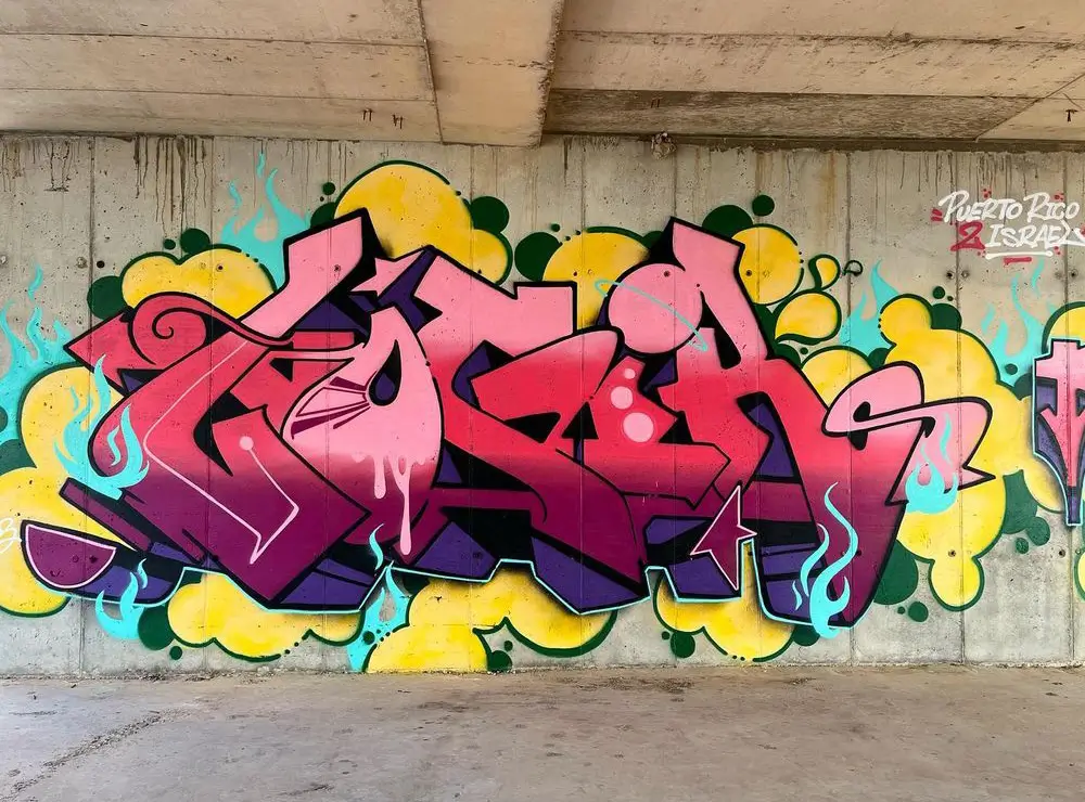 Logik | Hot Razzberry Logik