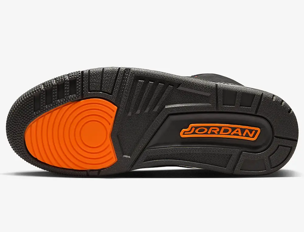 Air Jordan 3 “Fear” Drops This Month | Hot Razzberry Air Jordan 3 “Fear” Drops This Month