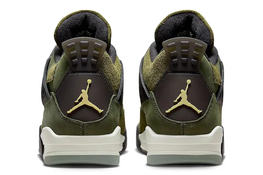 Air Jordan 4 Craft "Medium Olive"