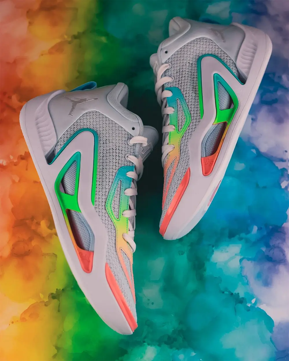 The Air Jordan Tatum 1 “Snow Cone” PE Debut | Hot Razzberry The Air Jordan Tatum 1 “Snow Cone” PE Debut