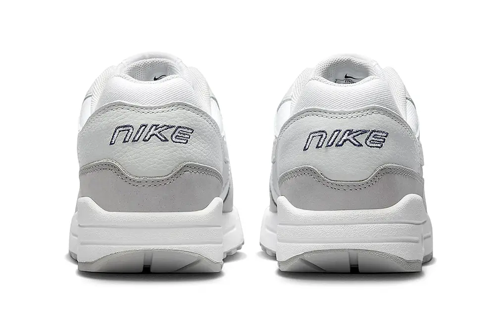 Nike Air Max 1 '87 "Light Smoke Grey"