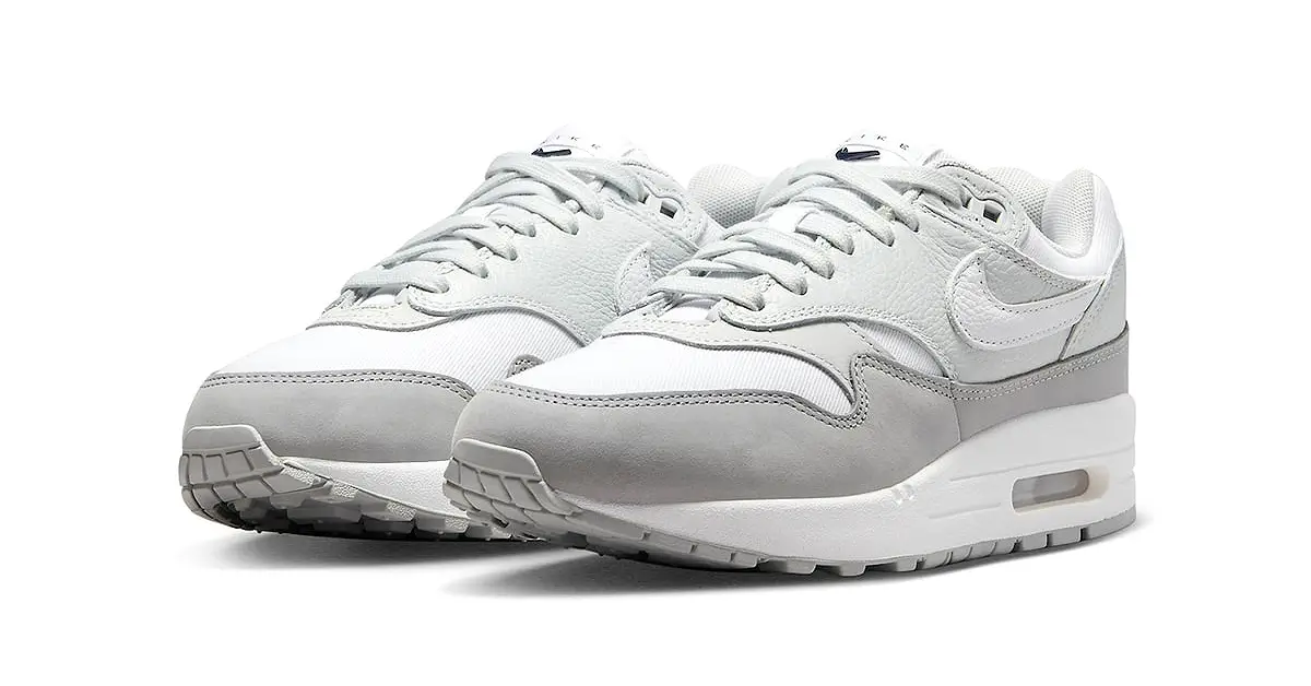 Nike Air Max 1 '87 "Light Smoke Grey"