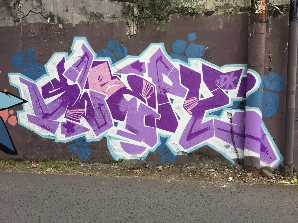 Sleepy One | Hot Razzberry Sleepy One