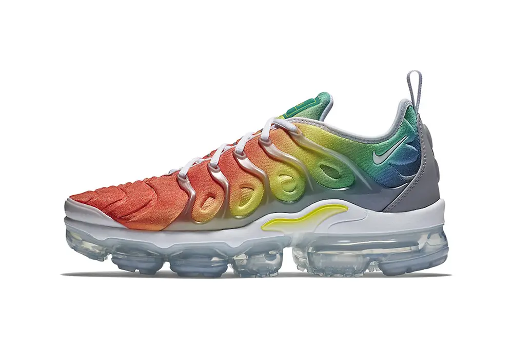 Nike Air VaporMax Plus "Rainbow"