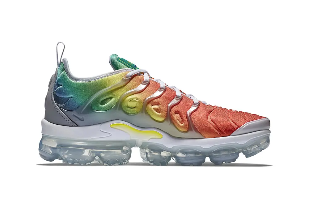 Nike Air VaporMax Plus "Rainbow"