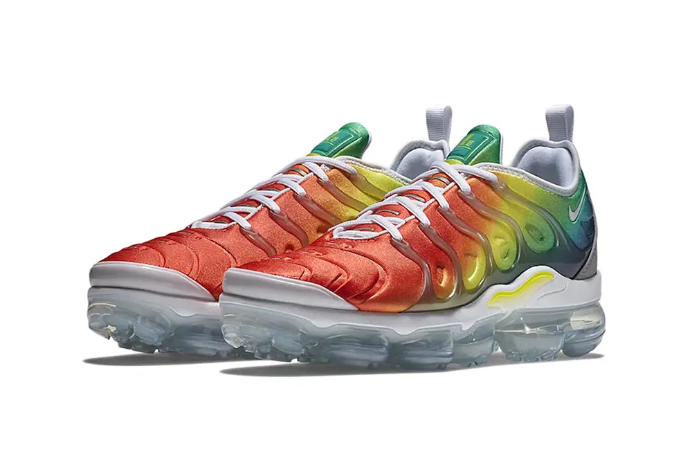 Nike Air VaporMax Plus "Rainbow"