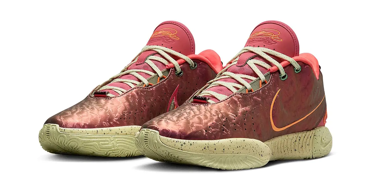 Nike LeBron 21 “Queen Conch”