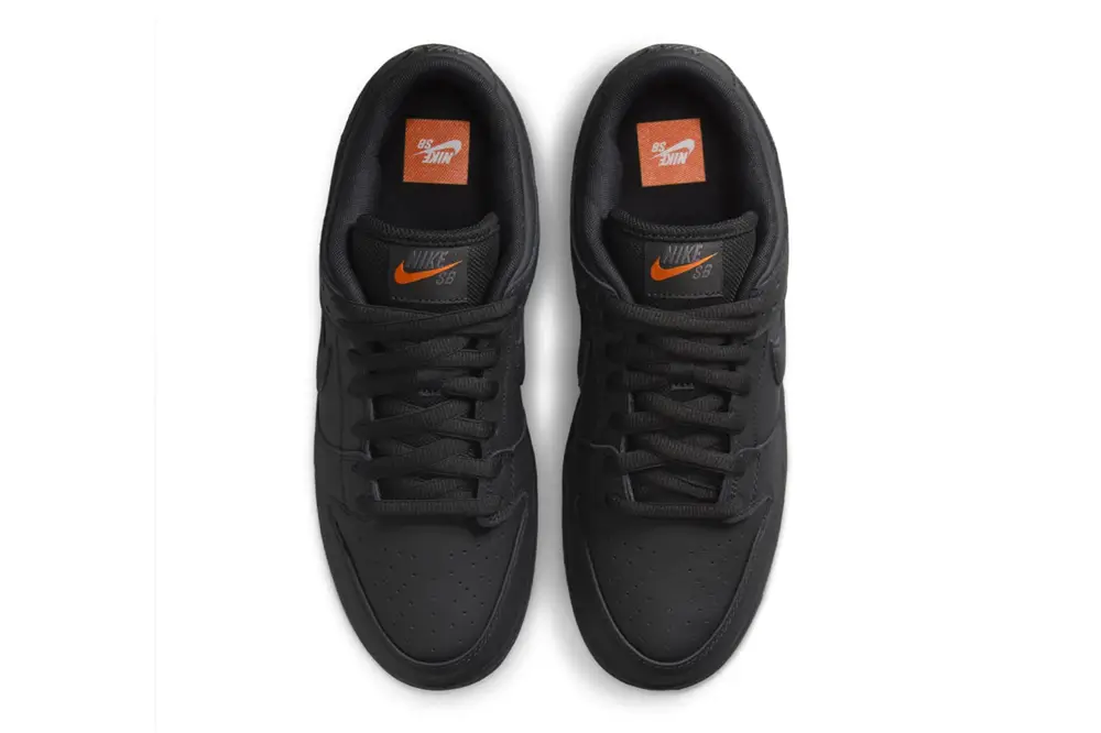 Nike SB Dunk Low Pro ISO "Triple Black"