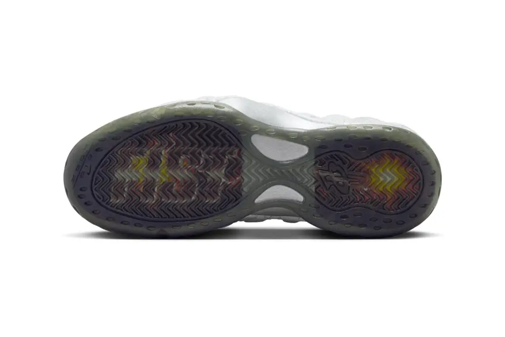 'Tekken 8' x Nike Air Foamposite One "Jin Kazama"