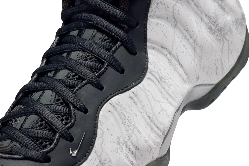 'Tekken 8' x Nike Air Foamposite One "Jin Kazama"